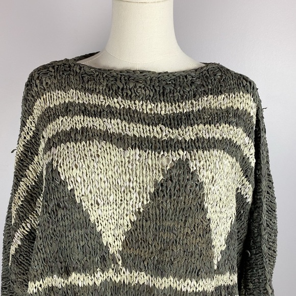 100% Leather Hand knitted Sweater in Olive and Cream size large - Picture 2 of 11
